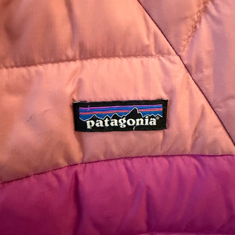 Patagonia Kids' Reversible Down Sweater Hoody Jacket - Picture 2 of 11